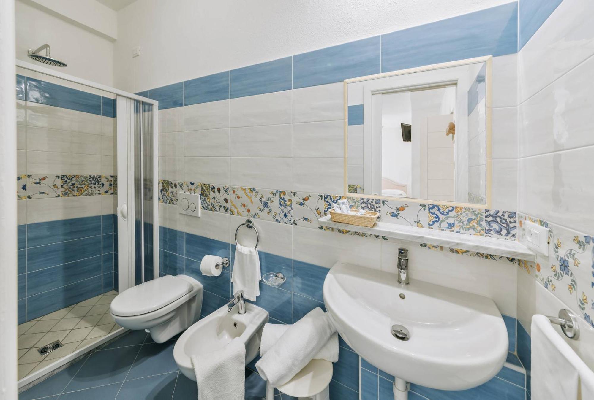 Hotel Villa D'Orta Ischia Room photo